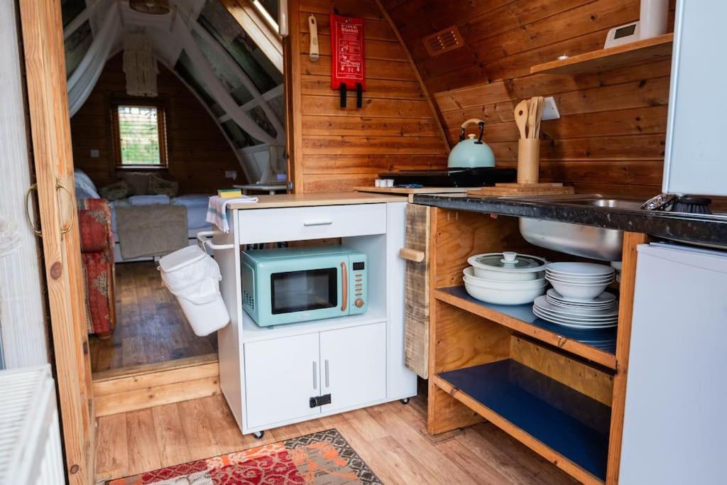 Robin Nest - Cosy Shepherd'S Hut Hideaway Callington Zewnętrze zdjęcie